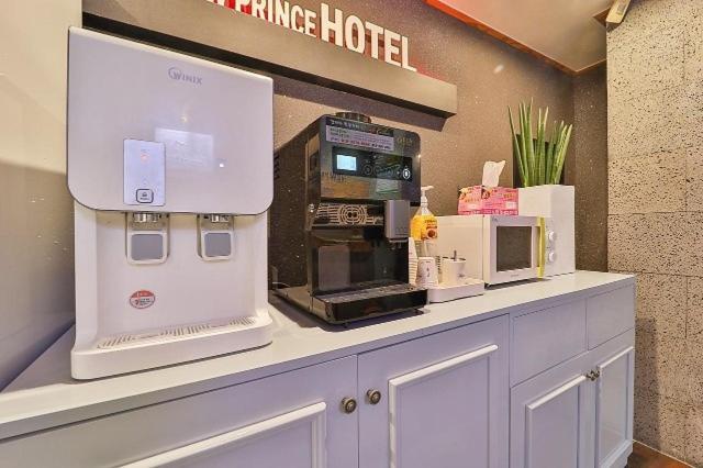 Daegu Daemyeong-Dong New Prince Hotel Zewnętrze zdjęcie